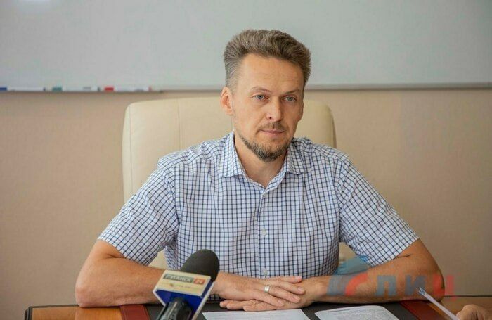 ����� ������������� ��������� �������������� ����� ����������� ������������ ���������� � 1 �������