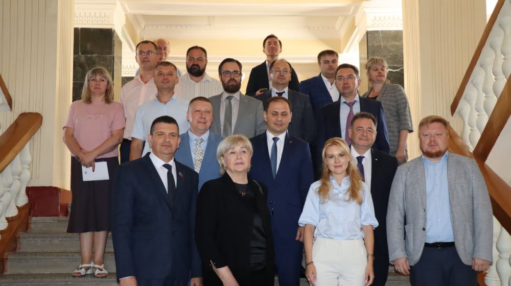 ������� ����������� � ����� ��� ���� ����� ������ ������� � ������� �����, ����������� �������� ������������ �����������, �������� � ��� ���