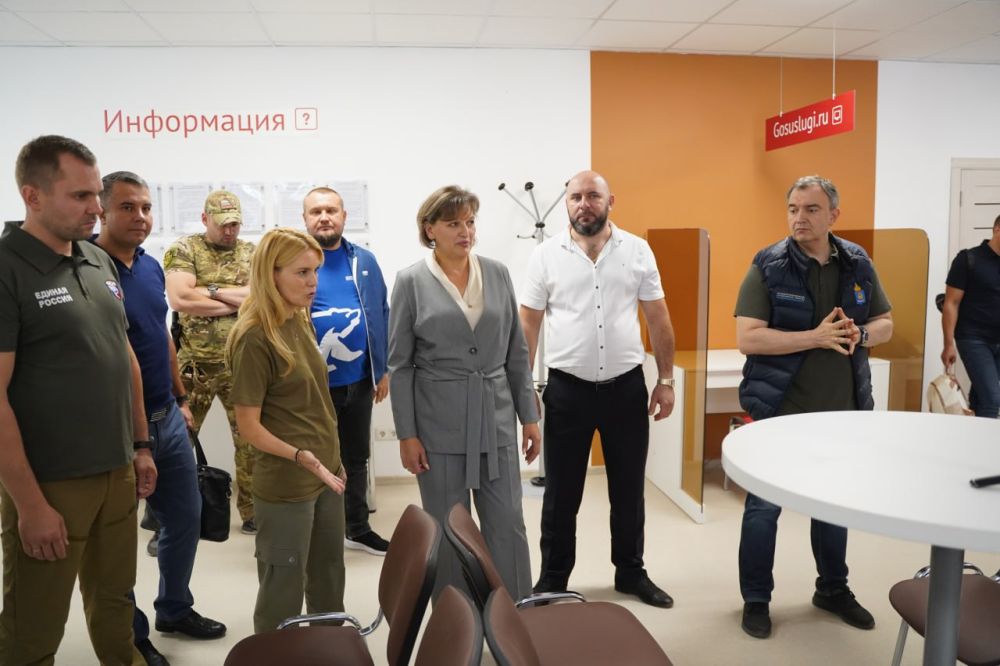  :               ,      ,  ,  30-    