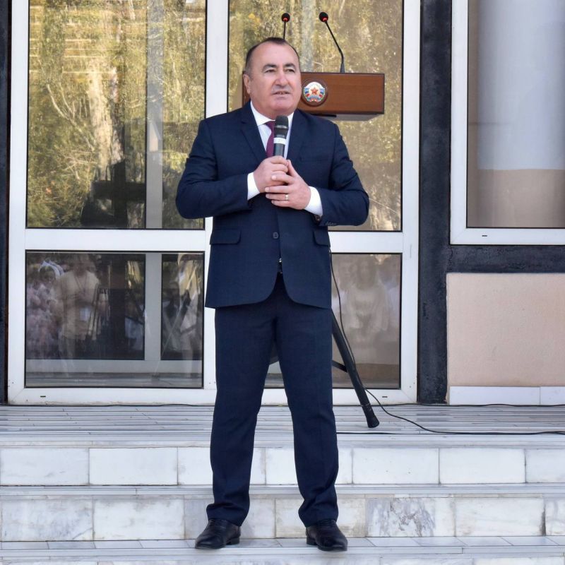 ������� ������ ������� � ������������� �����������, ����������� ������ ������ �������� ���� � ��������� ��������������� �������������� ������������!