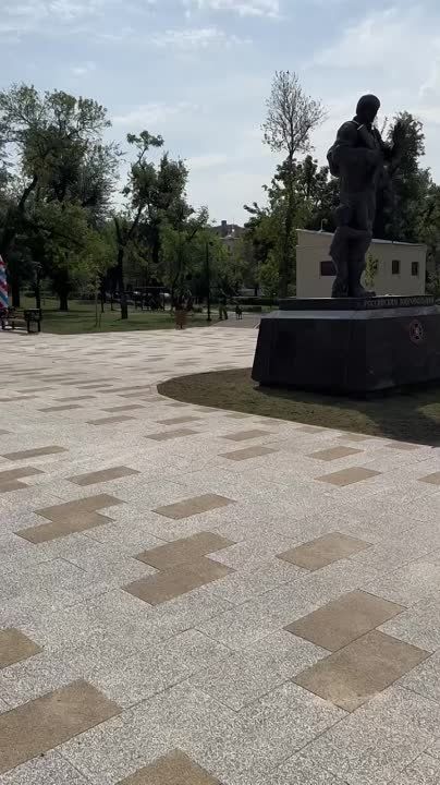 ����������� ����� ����� ������ "������� �������" � �������� ��������� ������ �����������