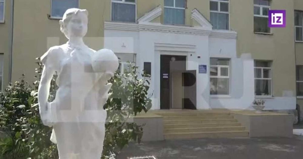 Учитель из ЛНР рассказала о содержании украинских учебников