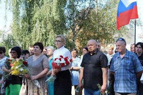 ������ �������� � 80-� ��������� ������������ ������ �� �������� ������� ������������� ������