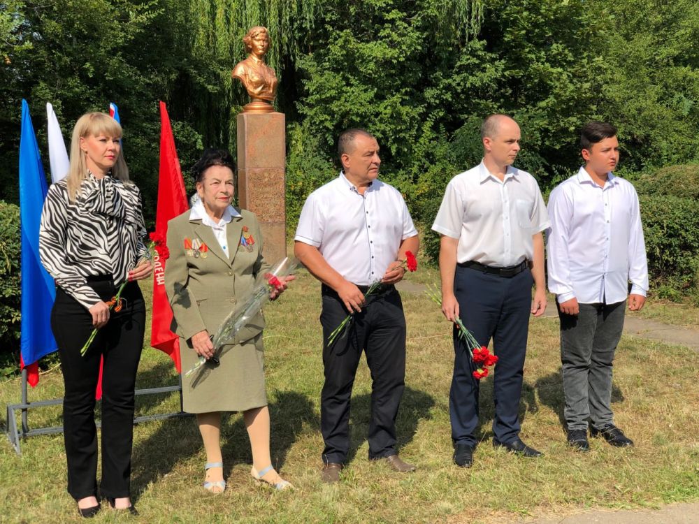 � 80-�� ��������� ������������ ������ ������� ��� �� �������-���������� ����������� � ������ ������ ������������� �����������