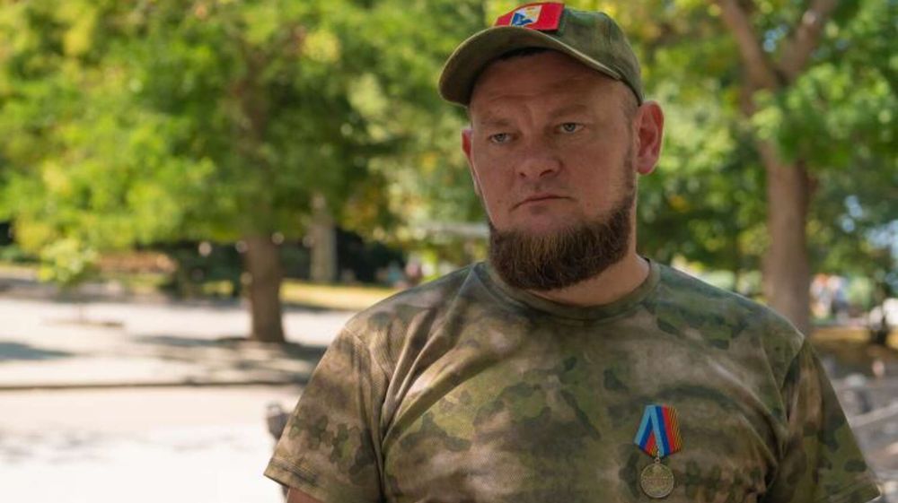Освобождал Орехово: доброволец из Севастополя награжден медалью
