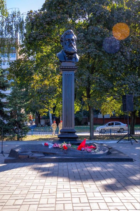 ������� �����: � ���������� 128-�� ��������� ����������� �������� ��������� ����� � �������� ��������� ���������� ������ � ������� ����������