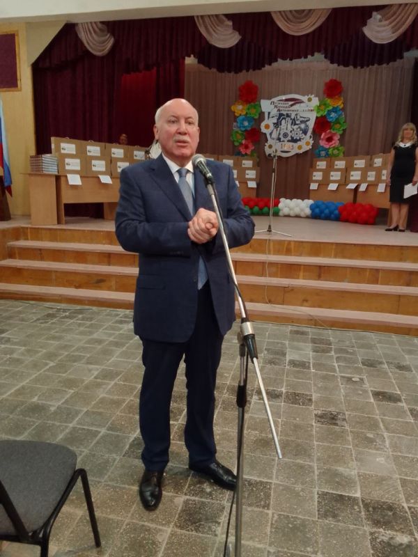 ������������ �������� ����������� ������ � ���������� ������� �������� ������� ����������� �������� ����������������� ����������� ��� 100 ����������� ���������, �������� � ����������� ���