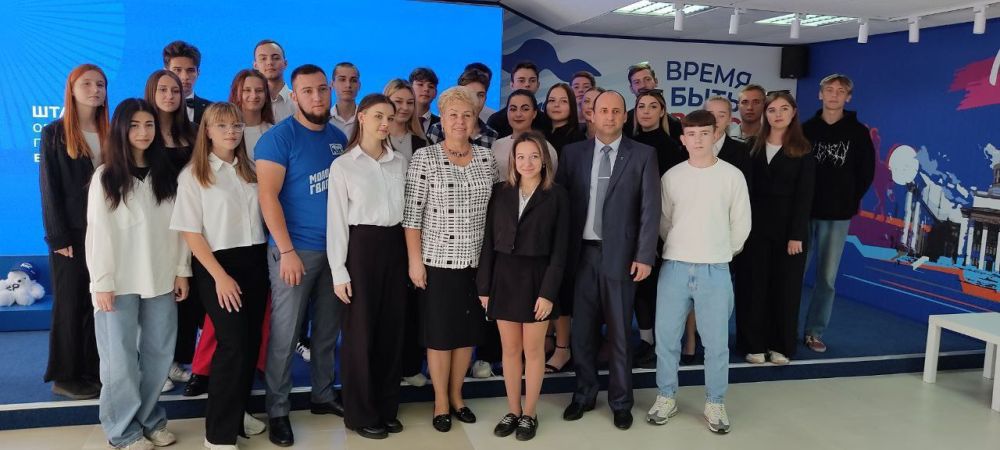 Ольга Бас: Насыщенный день. Вся Луганская Народная Республика празднует воссоединение новых регионов с Россией! Посетила ряд мероприятий