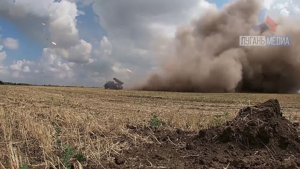 Ольга Бас: Уважаемые земляки!. Сегодня мы впервые отмечаем день воссоединения с нашей великой Родиной. Это знаковое событие...