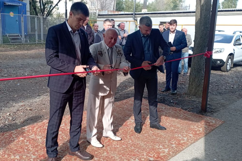 Андрей Сухачев: В Свердловске состоялось торжественное открытие зала борьбы РЦФЗН «Шахтер», где благодаря тесному...