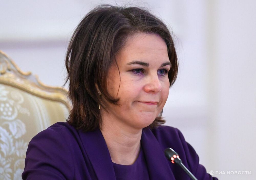 Бербок поставили на место в эфире немецкого ТВ за ее слова о России