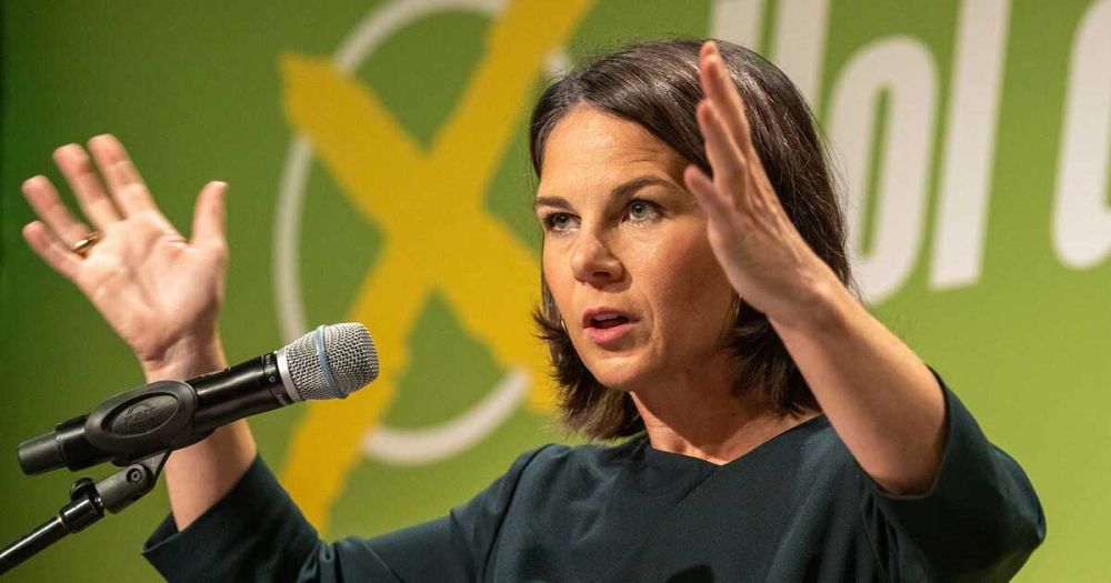 Welt: Бербок дала пустое обещание о расширении ЕС до Луганска