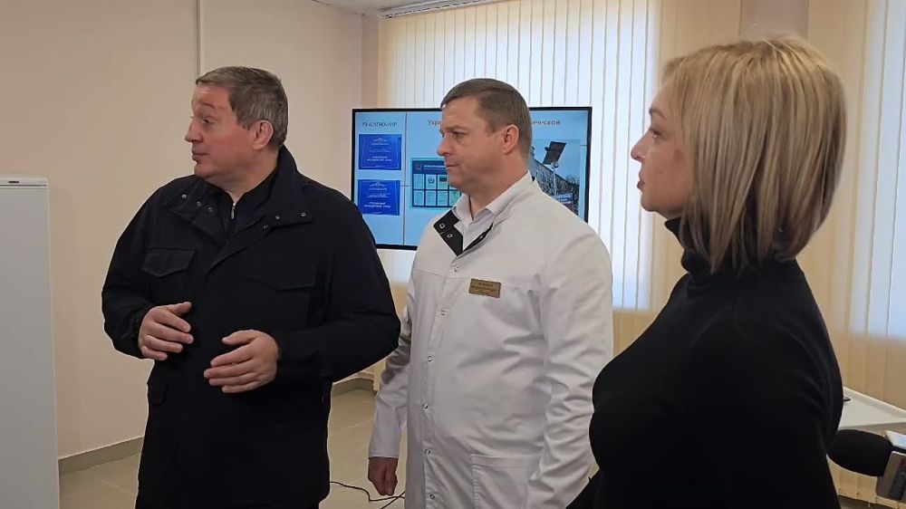 Наталия Пащенко: Проинспектировали ход строительных работ учреждений здравоохранения в Станично-Луганском районе совместно с Губернатором Волгоградской области Андрем Бочаровым