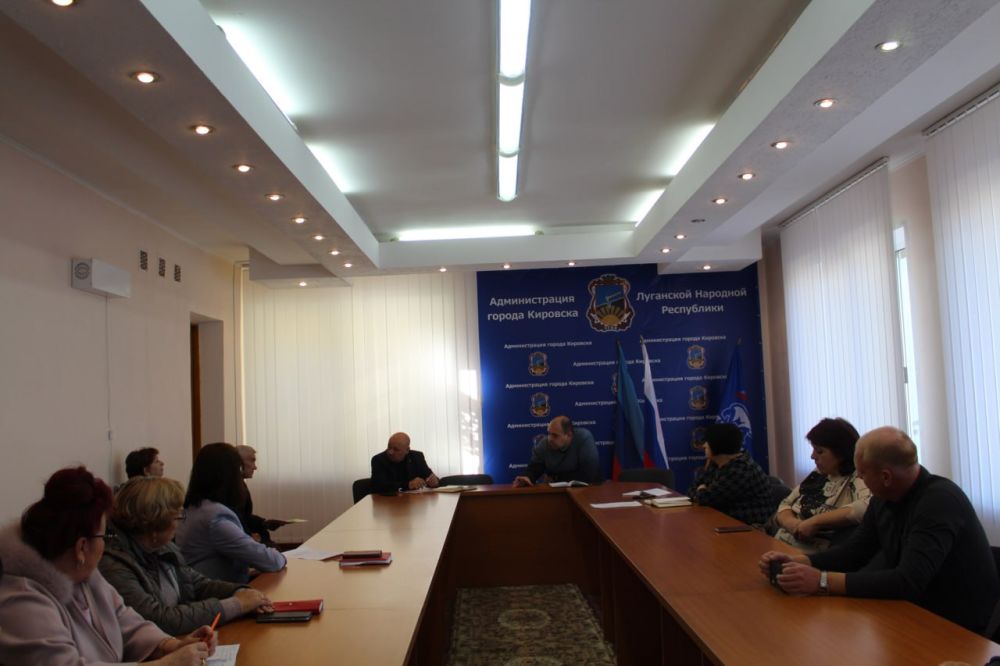 � ������ ������� ������ ��������� ����� �������, ������� ������� ����� ������ ������� �������, ������ ����������� ����� ������������� ������� ������ ��������� � ������������ ����� ������������� ����������� ����������