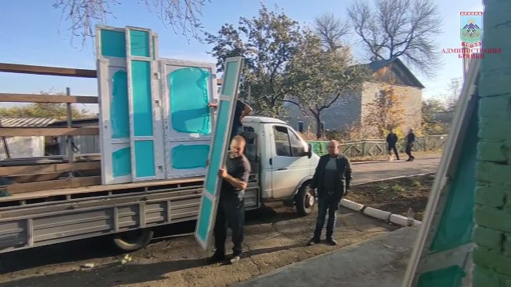 Евгений Морозов: Побывал в клубе поселка Вергулевка