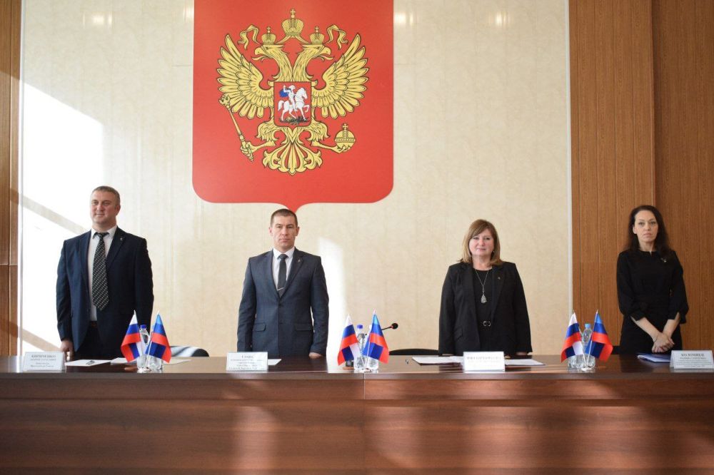 Сергей Колягин: Вчера на третьем заседании Совета городского округа муниципальное образование городской округ город...