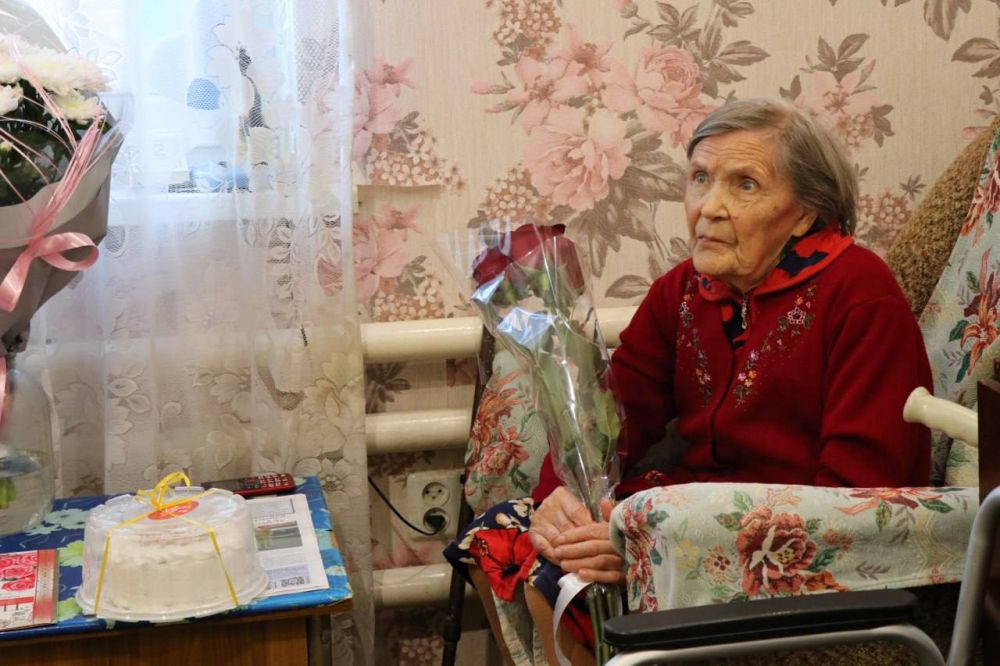 ����� �����: ������� ������� ���������� � 93-������ ��������� ��������� ������ ������� ������������� �����, ��������� �������� � ����������� ������ � ������ �������������� �������� - ��������� �������� ����������