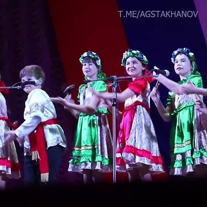 Фестиваль «Мы-единое целое» прошел в Стаханове в преддверии Дня народного единства