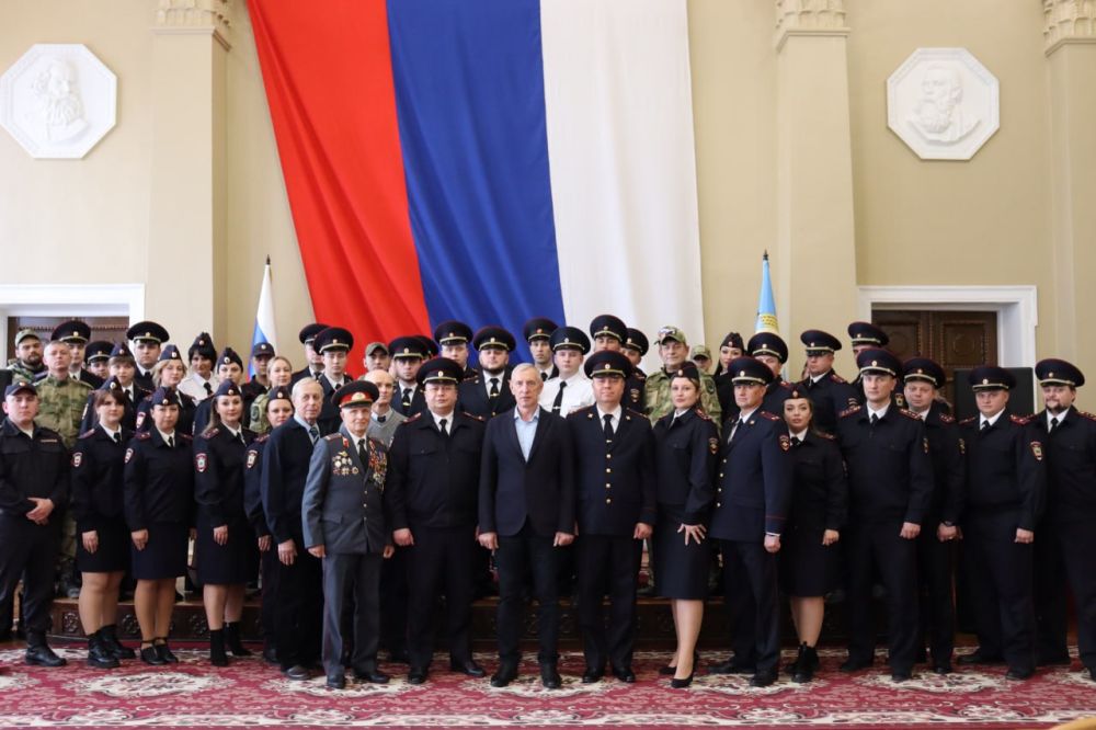 Сергей Жевлаков: Принял участие в торжественной церемонии принятия Присяги сотрудниками отдела МВД России «Стахановский»