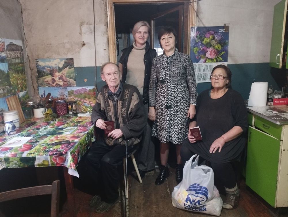 Светлана Алёшина: Работаем в одной команде с местными депутатами города Стаханова