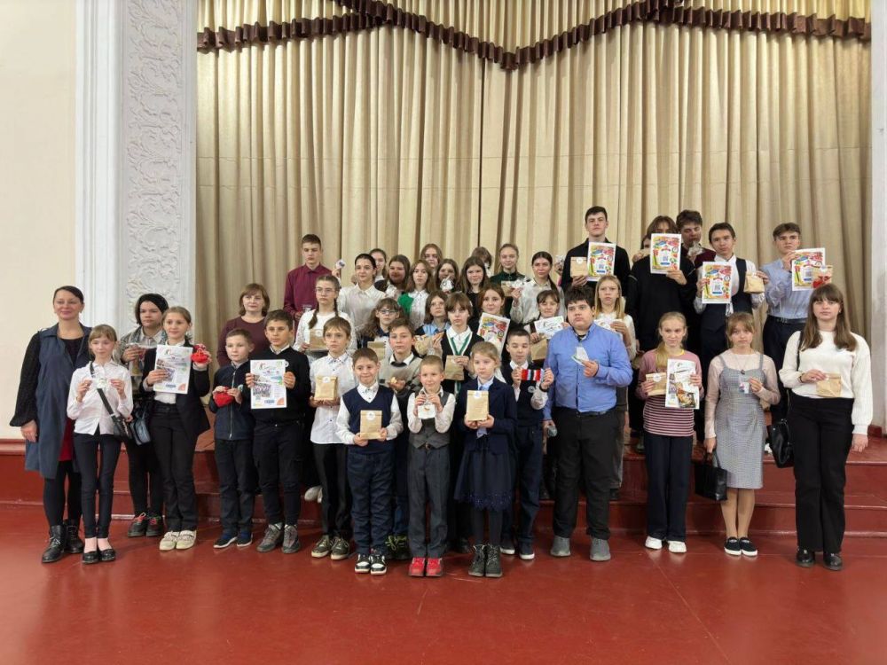 В центре детского и юношеского творчества состоялось закрытие акции «Подарок другу», которая стартовала в апреле этого года