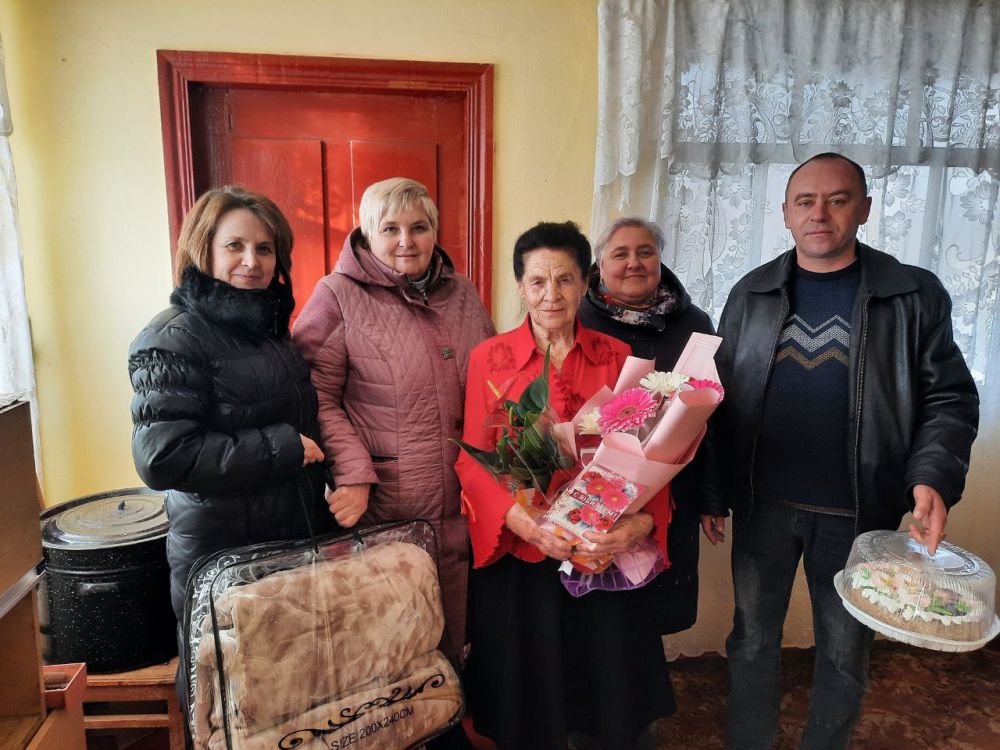 � �������� ���������� ���������� � 90-������ �������