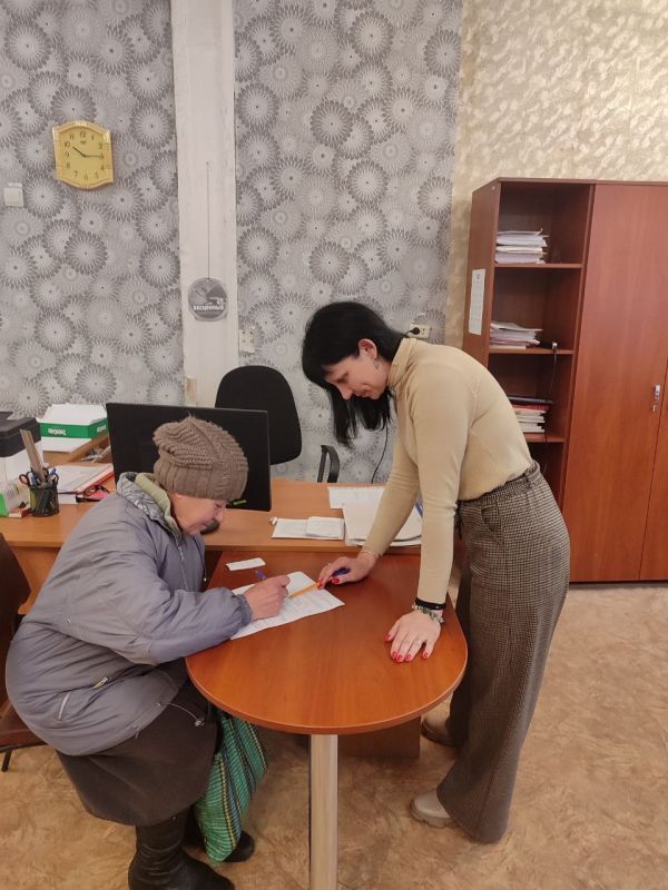 Сергей Колягин: Сотрудники Управления труда и социальной защиты населения Администрации за первый день работы после...