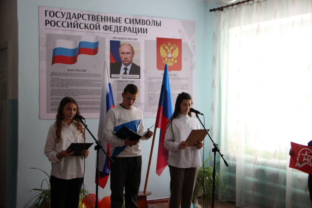 Продолжаем открывать ячейки Движения Первых в Меловских образовательных учреждениях