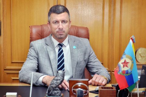 Андрей Сухачев: Отмечу, что вчера Свердловским МРУЭГХ филиал ГУП «Луганскгаз» были устранены неполадки с подачей газа в г. Свердловск (ул. Западная, ул. Широкая), пгт Комсомольский (ул. Гагарина), с. Александровка (улица Александровская)