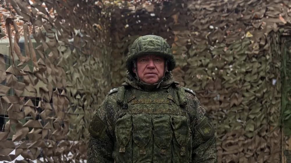 �������� ��� ���������� ����������� "�����" ����� ��� "���" ���������� ���� ���������� ������������� � ������� ���������, ��������, �������� � ����������� � ���. �� ���� ��� ������� ��������� �����-������ ����������� ������ ���������