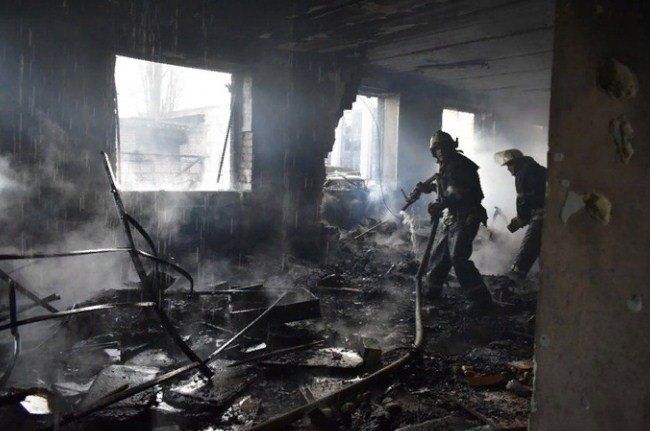 ВСУ утром обстреляли один из промышленных районов Первомайска, по предварительным данным, жертв среди мирного населения нет. Об этом сообщил в своем Телеграм-канале глава администрации города Сергей Колягин