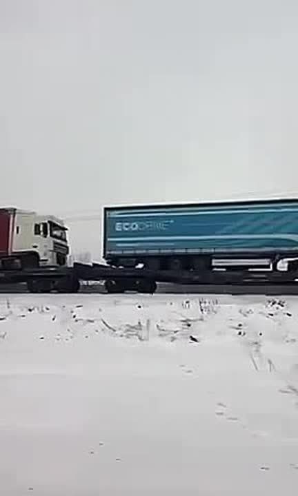���� �� ������� ����� !. � ����� "������" ����� � �������� ������, ������������ ��������������� �������� ����������, ��� ��� ��������������� �� ������� ������ � ������� ���������� ���������, ������� ��������� �� �������� ������