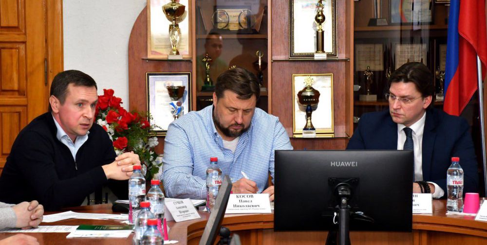 ������� ��������� ��������� � �������������� ��� ������� ������� ��������� � �� ��������������� ������� ������� ��������� � ������������� ����������������� ���������, �������� � ����� ���