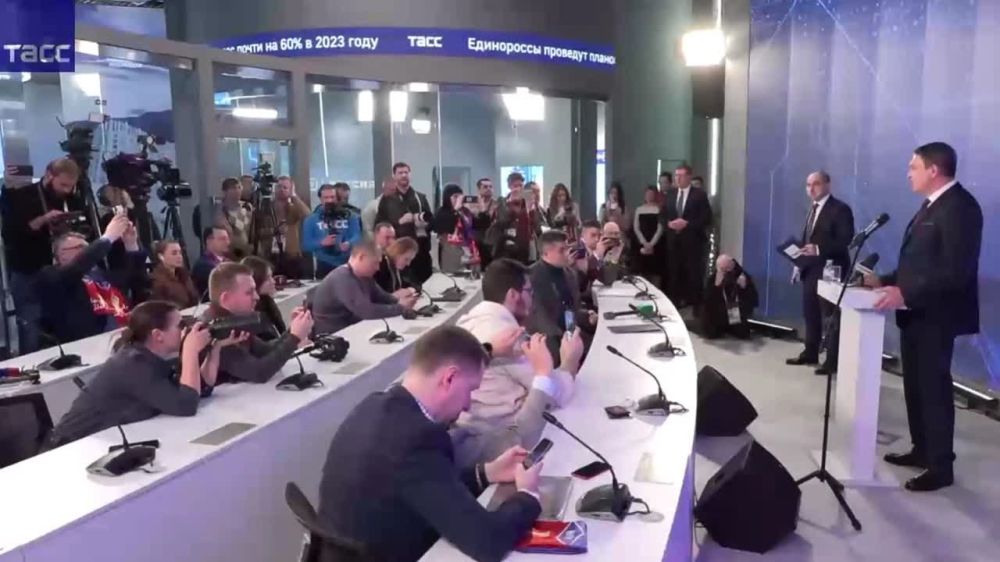 ������������� ����� ����� ��� ������� ��������� �� �����-����������� � ������