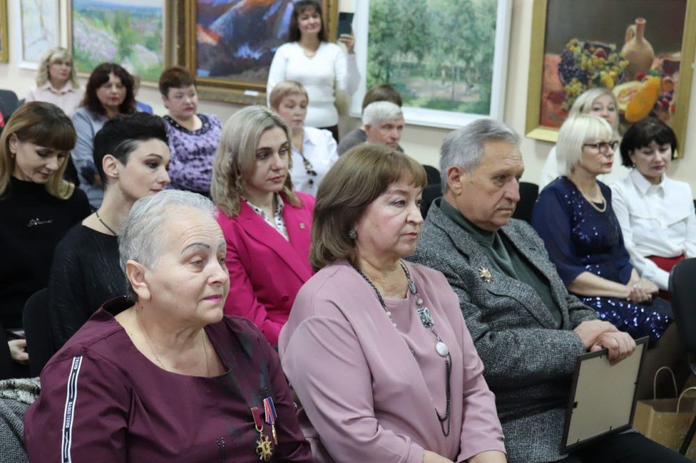 �������� ������: � ���� ���� ��������-��������������� ����� ������ ��������� ����������� 60 ���. �� ������ �������������� ���� �������� ������������� �����������, ������� ���������� � ����� 12 �������