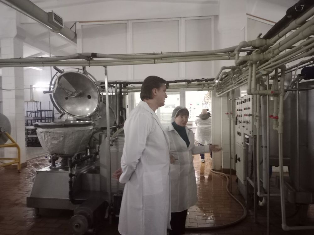 Для работы на агропроизводстве "Приволье", которое специализируется на производстве свинины и говядины, цельного...