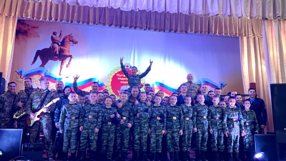 � ��������������� ��������� ������� ������ ������� � 80-����� �������� ����� � ������ ���