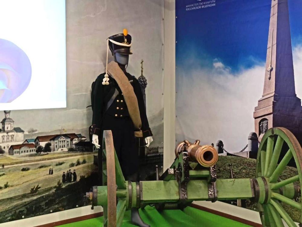 Федеральные музеи провели около 300 выставочных проектов в новых регионах в 2023 году