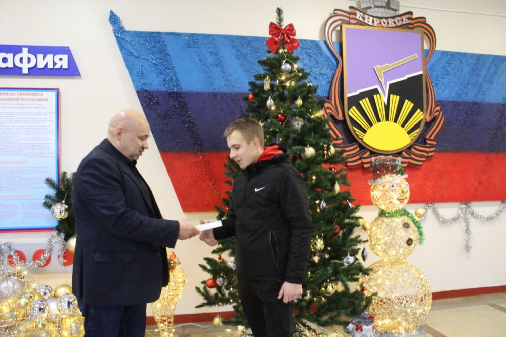 ������ ����������� ����� ������������� ������� ������ � ��������� ���� ������ ���������� ��������� ������� ����� ���-�������� ��������� ����� ���� �������� ������� � �����, � ������ ������������� ����� ����� �������