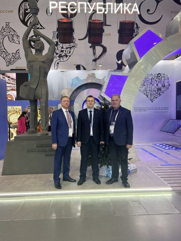 Евгений Морозов: Сегодня состоялась приятная встреча с возглавляющим город Северодонецк Николаем Викторовичем Моргуновым и теперь уже главой города Сельцо Василием Егоровичем Деминым