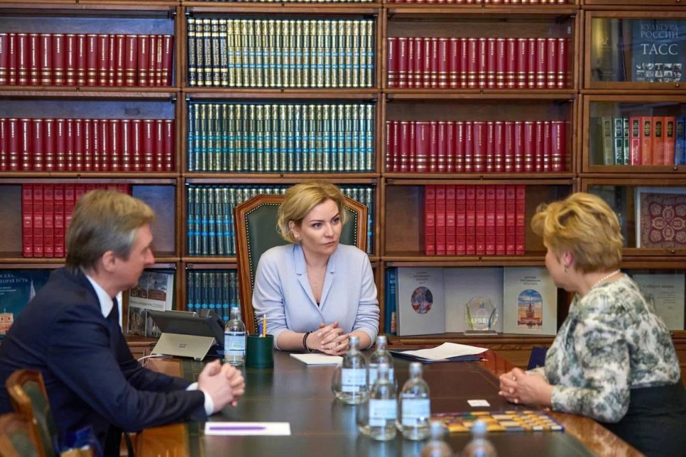 Музеи Московского Кремля продолжают сотрудничество с коллегами в новых регионах