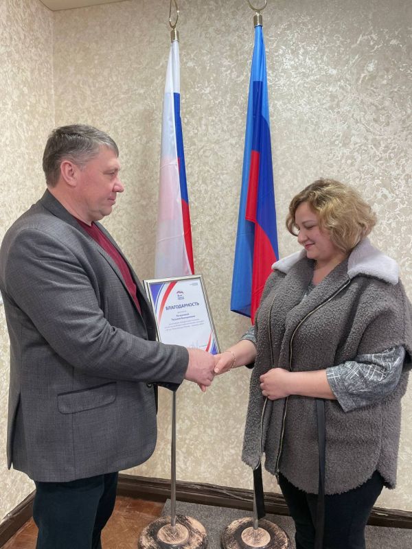 Игорь Дзюба: Марковский муниципальный округ полон людей, знающих Конституцию Российской Федерации