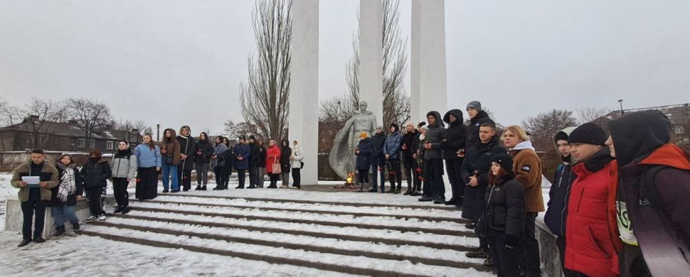 ������� �����: � ��������� ��� � �������� ������ ������ �����������, ����������� 80-����� ������� ������������ ���������� �� ���������� �������