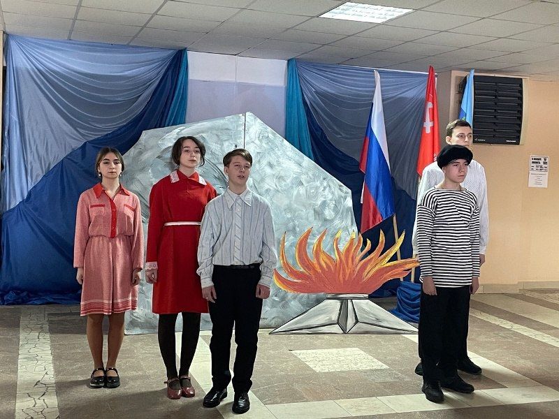 Память о подвиге молодогвардейцев живет в сердцах жителей Суходольска