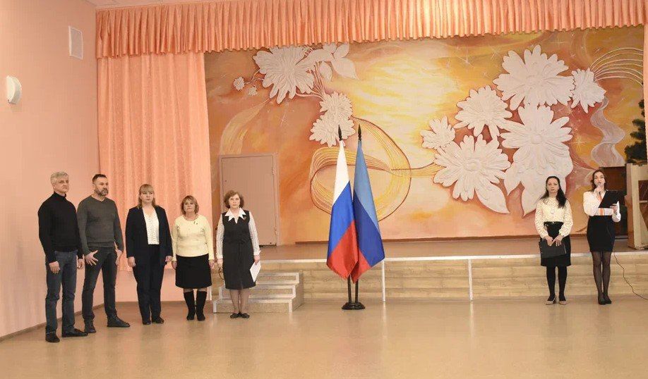 1 ������� �� ���� ������ ������ ������ ������������� �������, ����������� ������ ���� �����