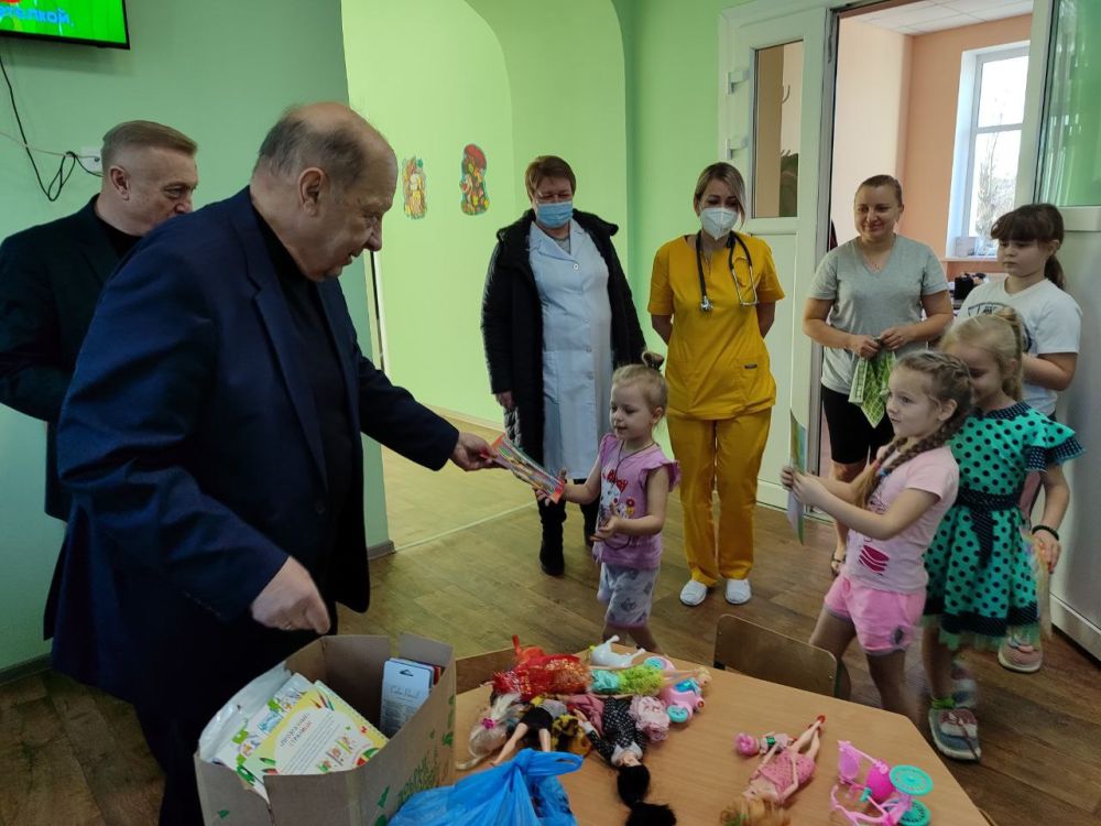  :     -  ,        ...