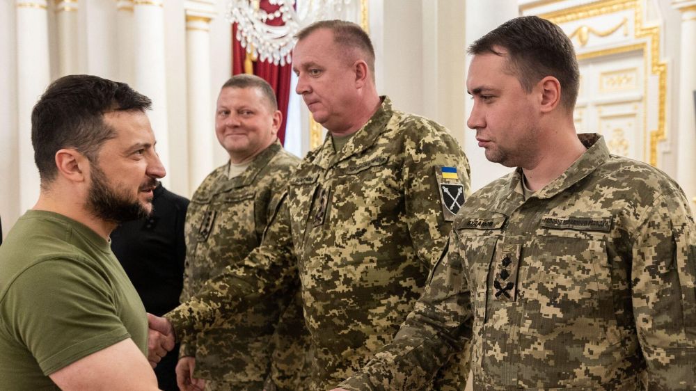 Гетманы евроталибана. Запад трансформирует Украину в террористический кулак против России