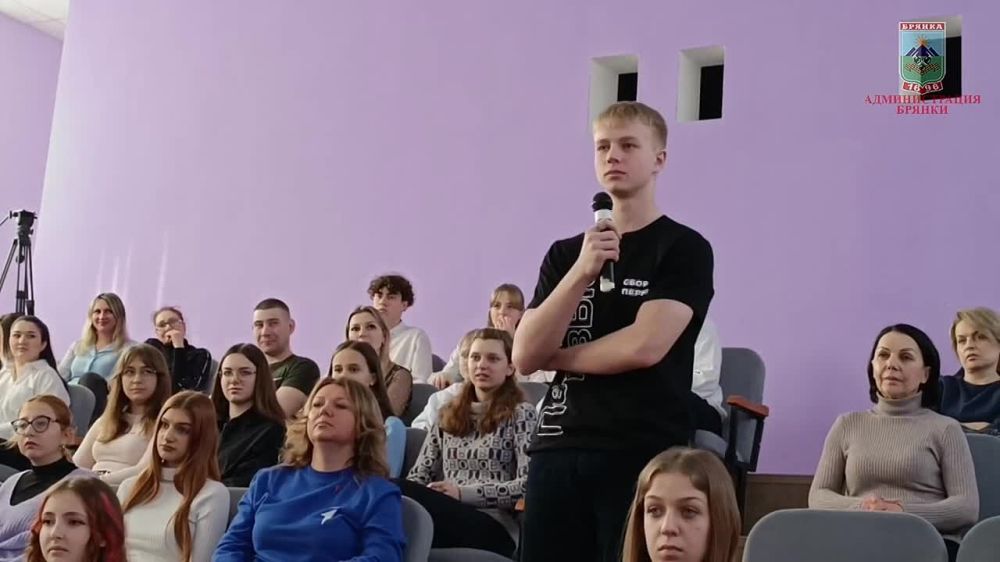 Евгений Морозов: Слова этого парня лучше любых аргументов доказывают, что сегодняшняя встреча "Пишем историю