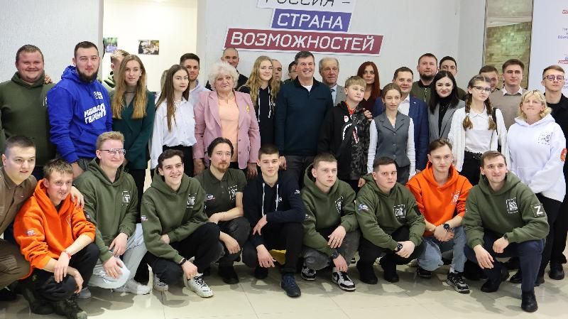 Денис Мирошниченко встретился с руководством и участниками проектов президентской платформы «Россия – страна возможностей»