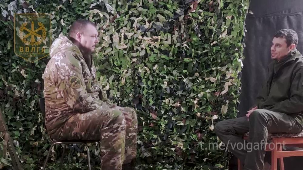 Сегодня мы говорим с очень скромным, добрым и одновременно сильным и мужественным человеком, обычным солдатом, старшиной Казачьей артиллерийской бригады «Волга» Алексеем с позывным К2